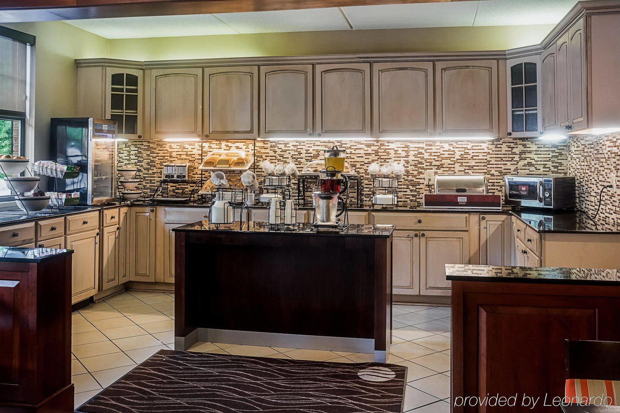 Comfort Inn Newport News - Hampton I-64 エクステリア 写真