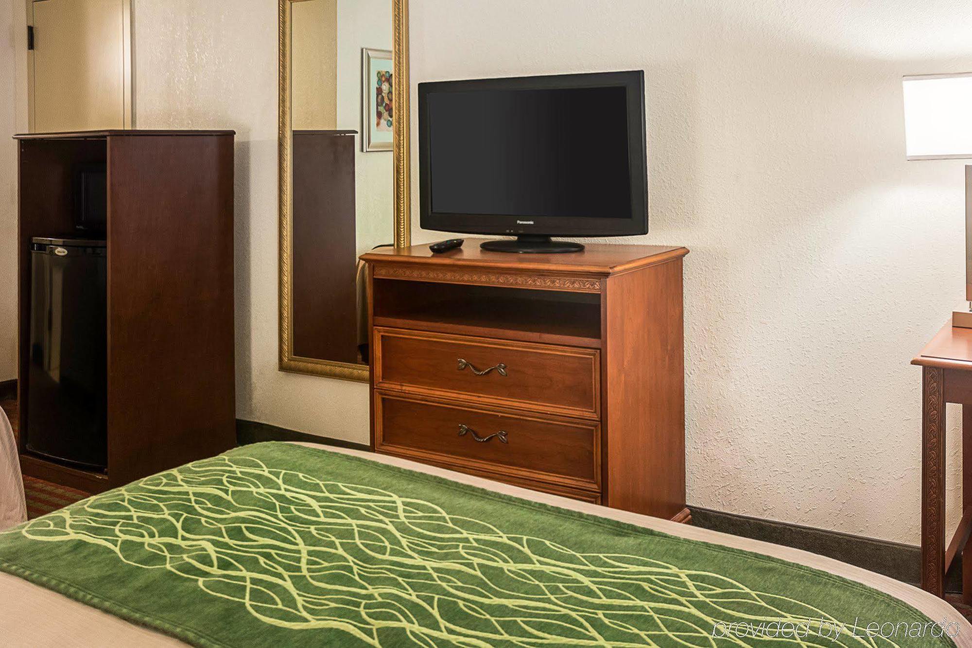 Comfort Inn Newport News - Hampton I-64 エクステリア 写真
